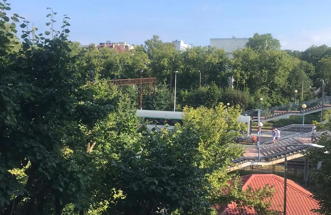 Kołobrzeski Raj przy plaży ul Jagiellońska-1
